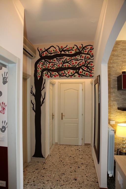 Апартаменты A Casa Di Simone A Виареджо Экстерьер фото